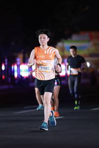 BIB: 21552
                            <button type="button" onclick="openModal(23122573)" class="btn btn-primary btn-sm float-right btn-popup" data-toggle="modal" data-target=".modal-high-quality">
                        <i class="fas fa-shopping-cart"></i> Add to Cart
                    </button>
                                            <button type="button" onclick="isThisMe(23122573, true)" class="btn btn-success btn-sm float-right btn-popup btn-isme hidden" data-toggle="tooltip" data-placement="bottom" title="นี่คือรูปของคุณใช่ไหม คลิกที่นี่เพื่อเอาเข้าอัลบั้ม">
                        <i class="fas fa-plus"></i> Add to album
                    </button>
                    <button type="button" onclick="isThisMe(23122573, false)" class="btn btn-warning btn-sm float-right btn-popup btn-isnotme hidden">
                        <i class="fas fa-ban"></i> Remove from album
                    </button>